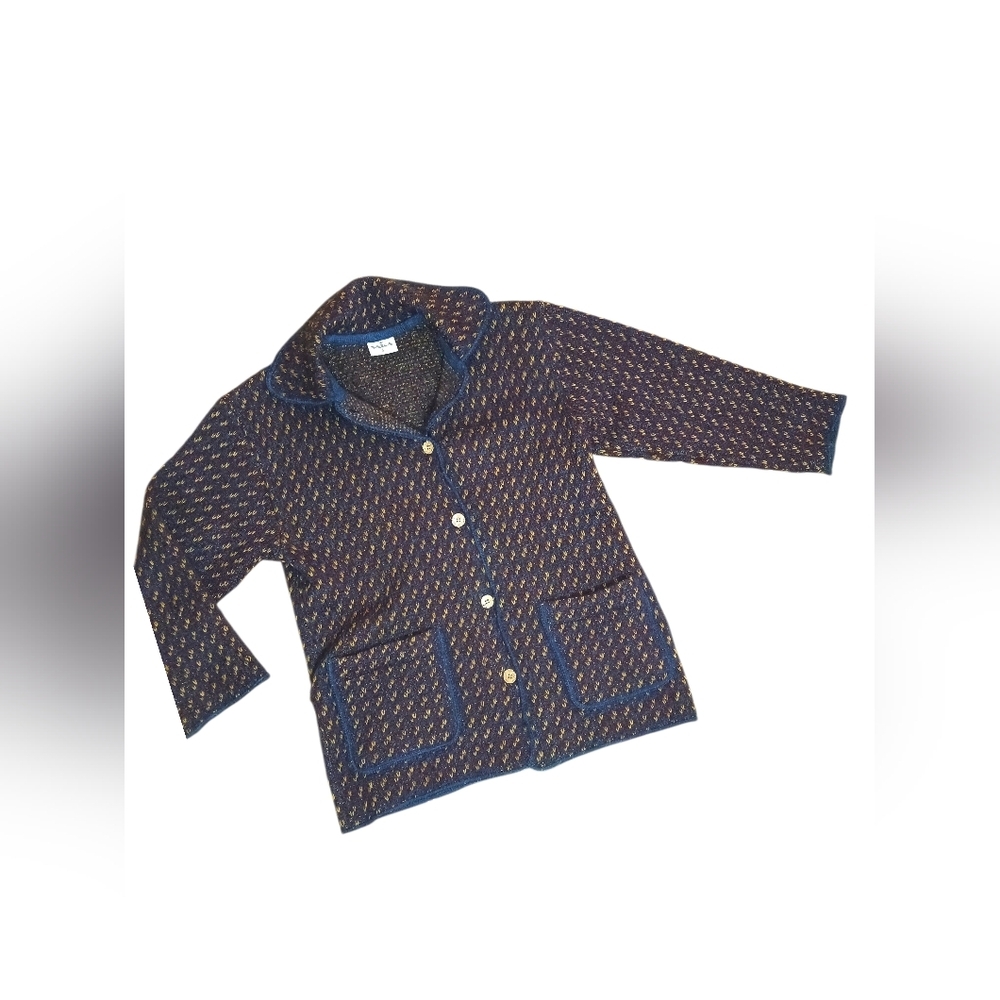 Islandic Wool Jacket Wooden Buttons Patch Pockets